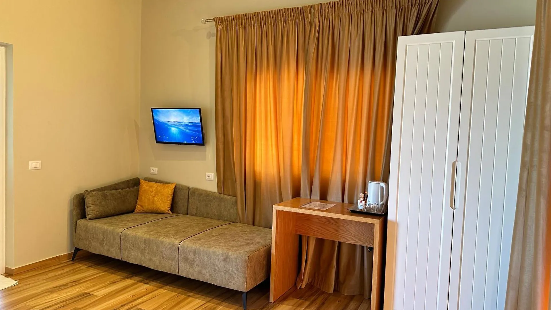 Arial Penthouse Suites Vlore Albania