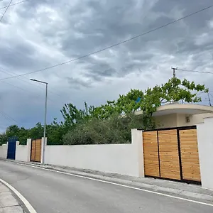 Affittacamere Blossom, Vlorë