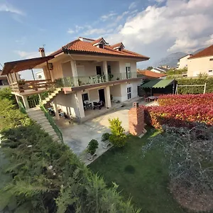 villa-cerpja.hotels-in-tirana.com/